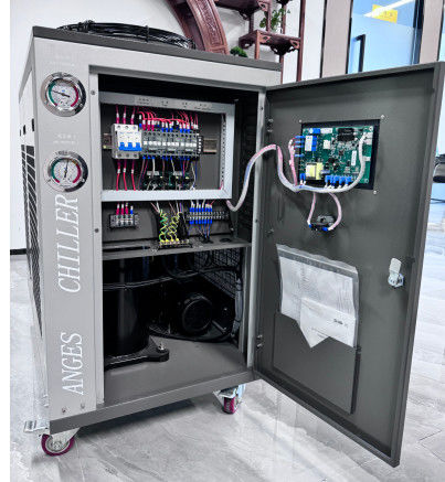 半自動吹風機 20Lの水タンクと毛細管制御のための3HPの空気冷却冷却機 0.2から2.00L